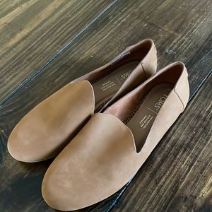 Toms Loafers NWT